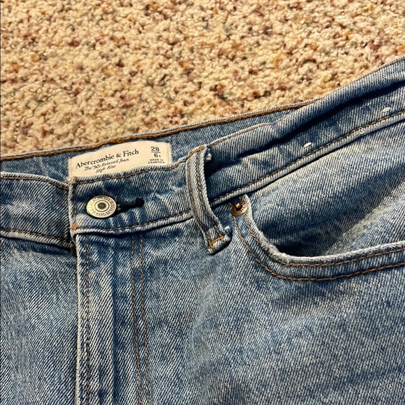 Abercrombie Jeans - Picture 3 of 3